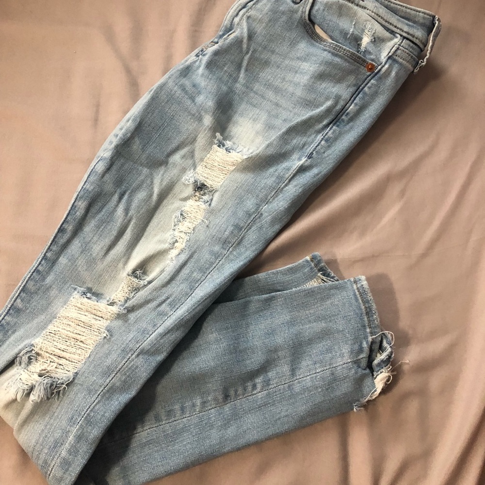 Light wash ripped jeans